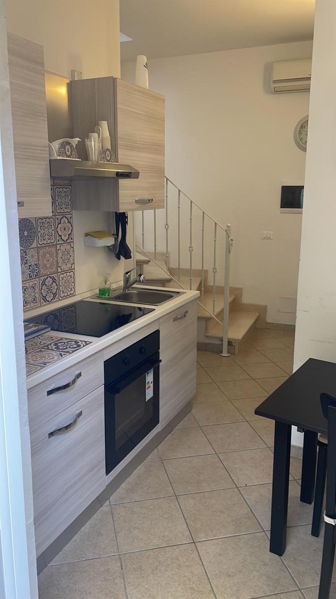 לינה וארוחת בוקר מאלייה Book And Bed מראה חיצוני תמונה